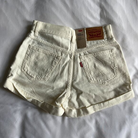 Levi's A-Line Denim High Rise Mom Shorts - Ivory - Size 26 - Picture 4 of 6